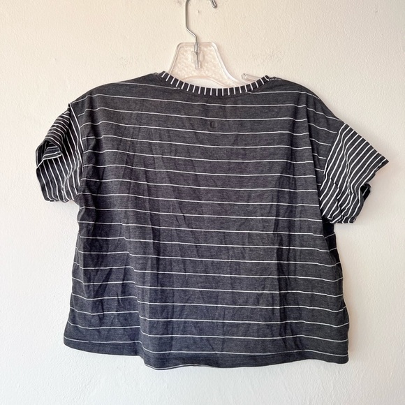 Lululemon Grey Striped Crop T Shirt - The Cates Tee Crop - Picture 4 of 5